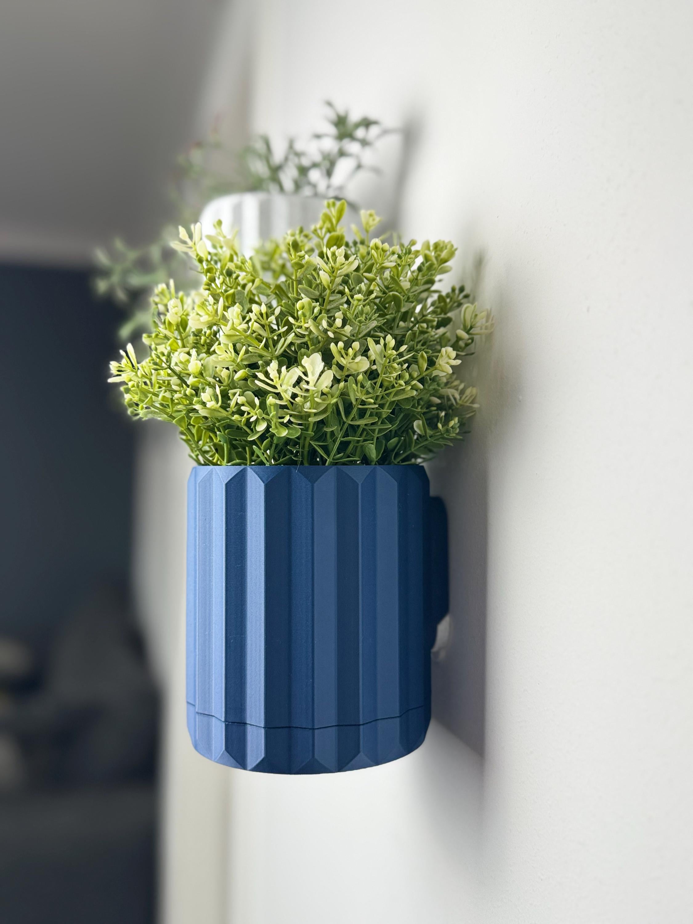 Clover - Wall Planter
